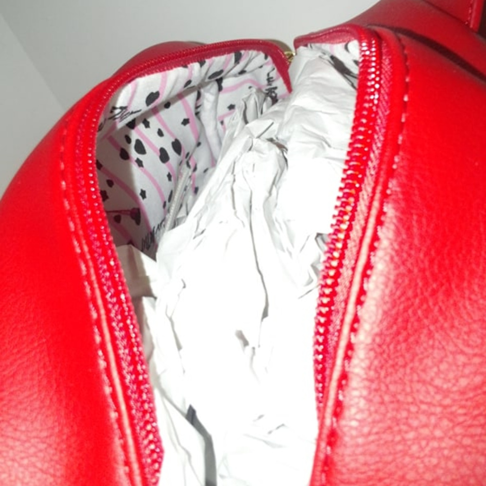 Betsey Johnson Red & Gold Cat Purse *FINAL PRICE* - Picture 5 of 7